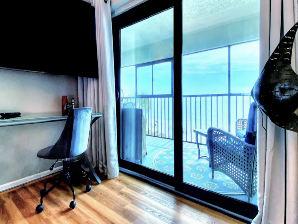On Beach Vacation Condo in Madeira Beach
